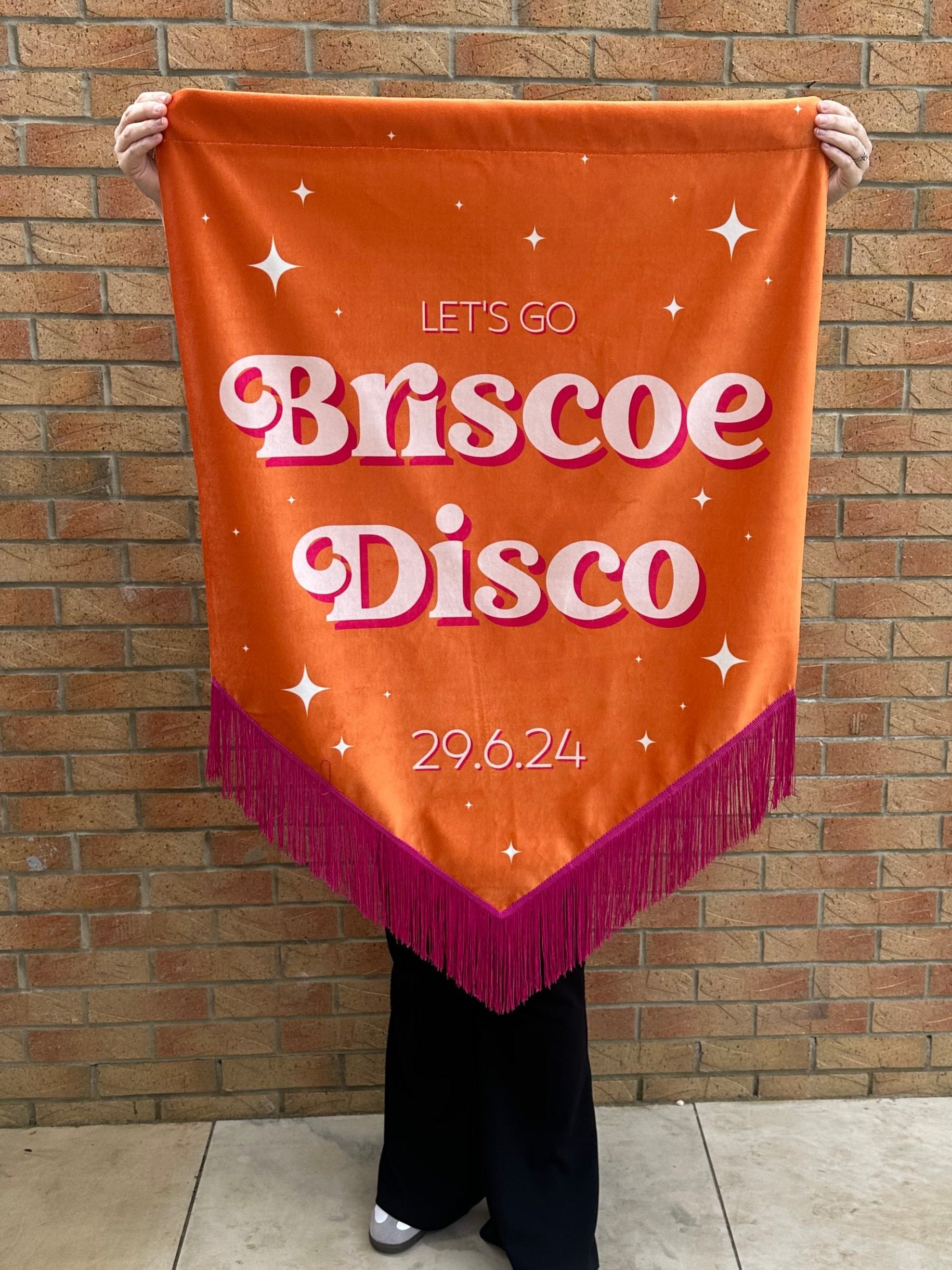 Custom velvet wedding banner, Personalized wedding decor, Luxury wedding banner, Velvet wedding sign, Elegant wedding decoration, Custom wedding signage, Velvet ceremony banner, Wedding name banner, Romantic wedding decor, Personalized wedding banner, Customized velvet sign, Wedding aisle banner, Sophisticated wedding decor, Premium velvet banner, Wedding reception sign.