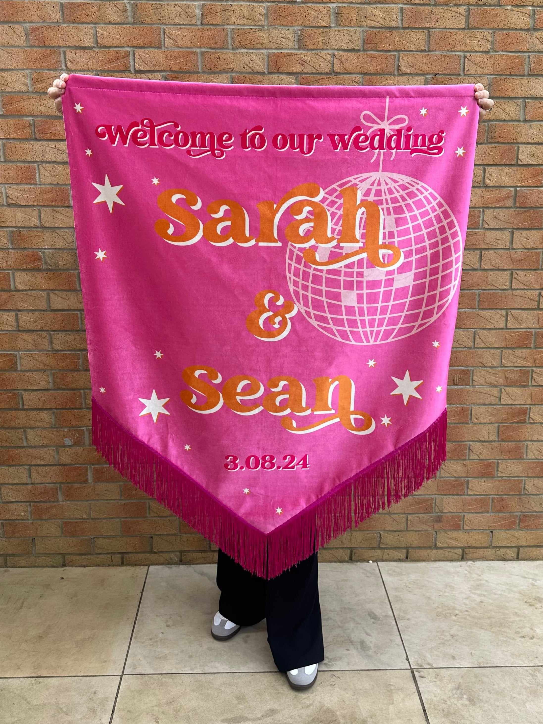 Custom velvet wedding banner, Personalized wedding decor, Luxury wedding banner, Velvet wedding sign, Elegant wedding decoration, Custom wedding signage, Velvet ceremony banner, Wedding name banner, Romantic wedding decor, Personalized wedding banner, Customized velvet sign, Wedding aisle banner, Sophisticated wedding decor, Premium velvet banner, Wedding reception sign.