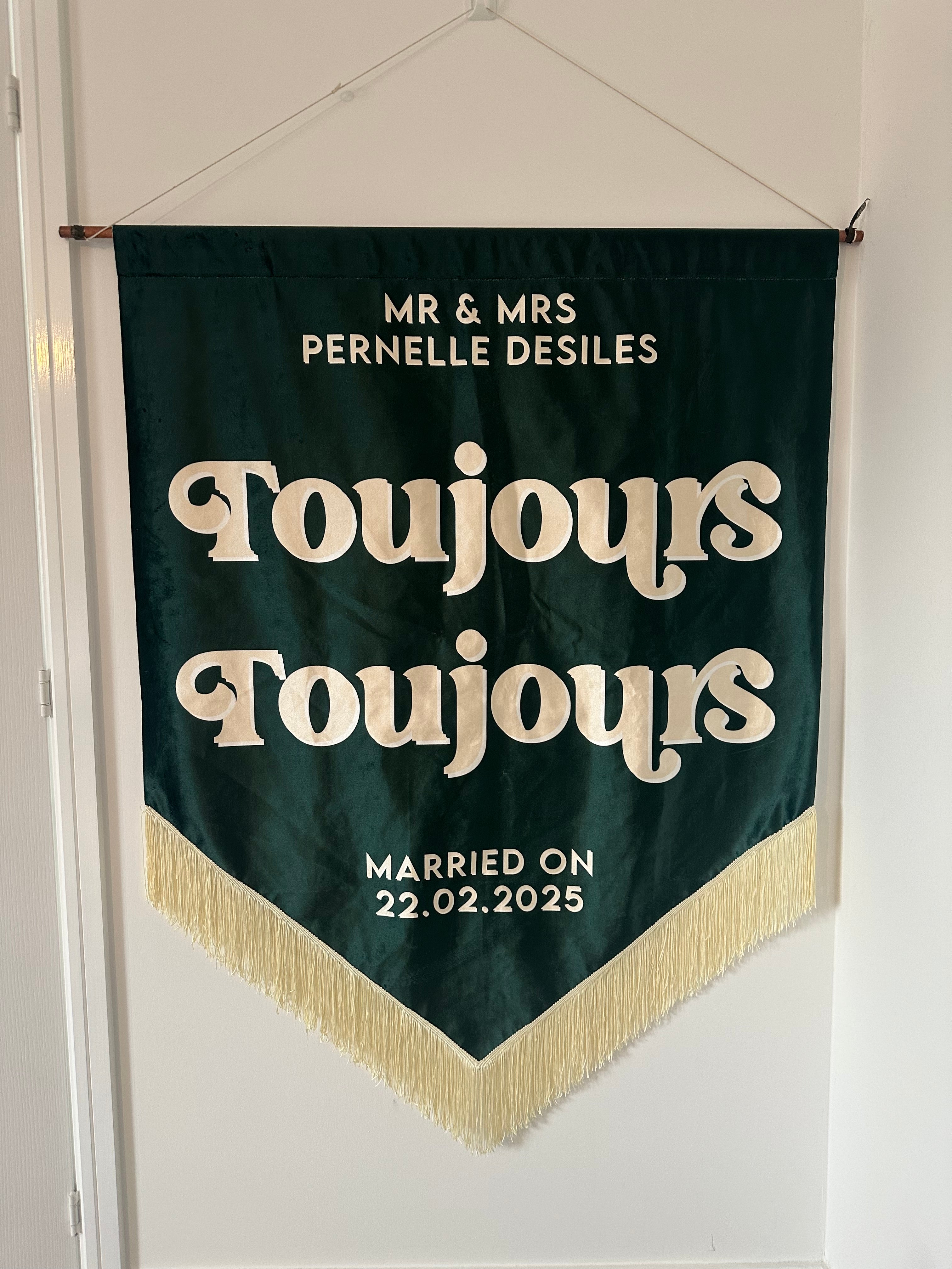 Custom velvet wedding banner, Personalized wedding decor, Luxury wedding banner, Velvet wedding sign, Elegant wedding decoration, Custom wedding signage, Velvet ceremony banner, Wedding name banner, Romantic wedding decor, Personalized wedding banner, Customized velvet sign, Wedding aisle banner, Sophisticated wedding decor, Premium velvet banner, Wedding reception sign.