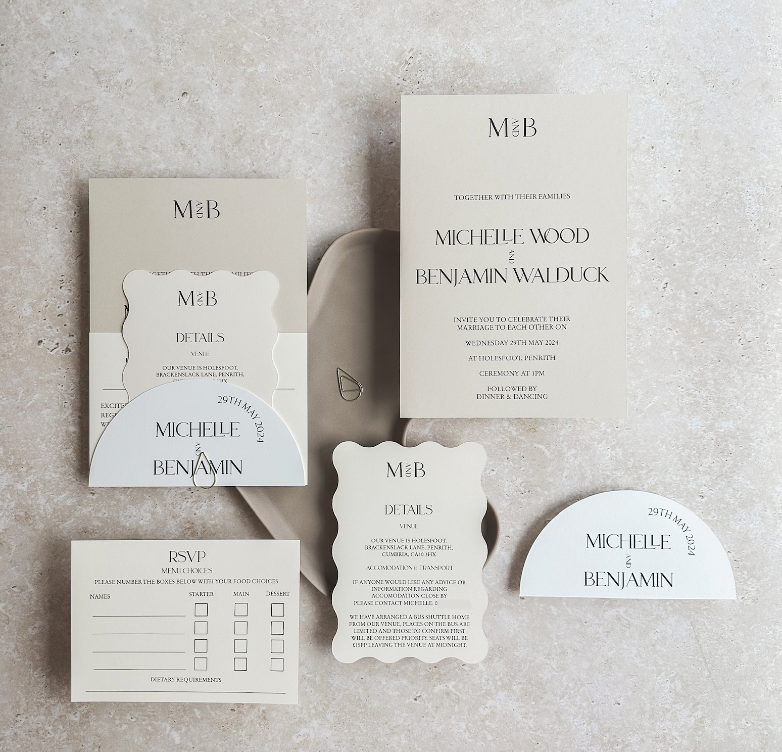 Daisy Invitation 4 Card Stack