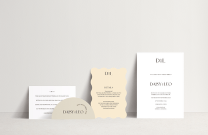 Daisy Invitation 4 Card Stack